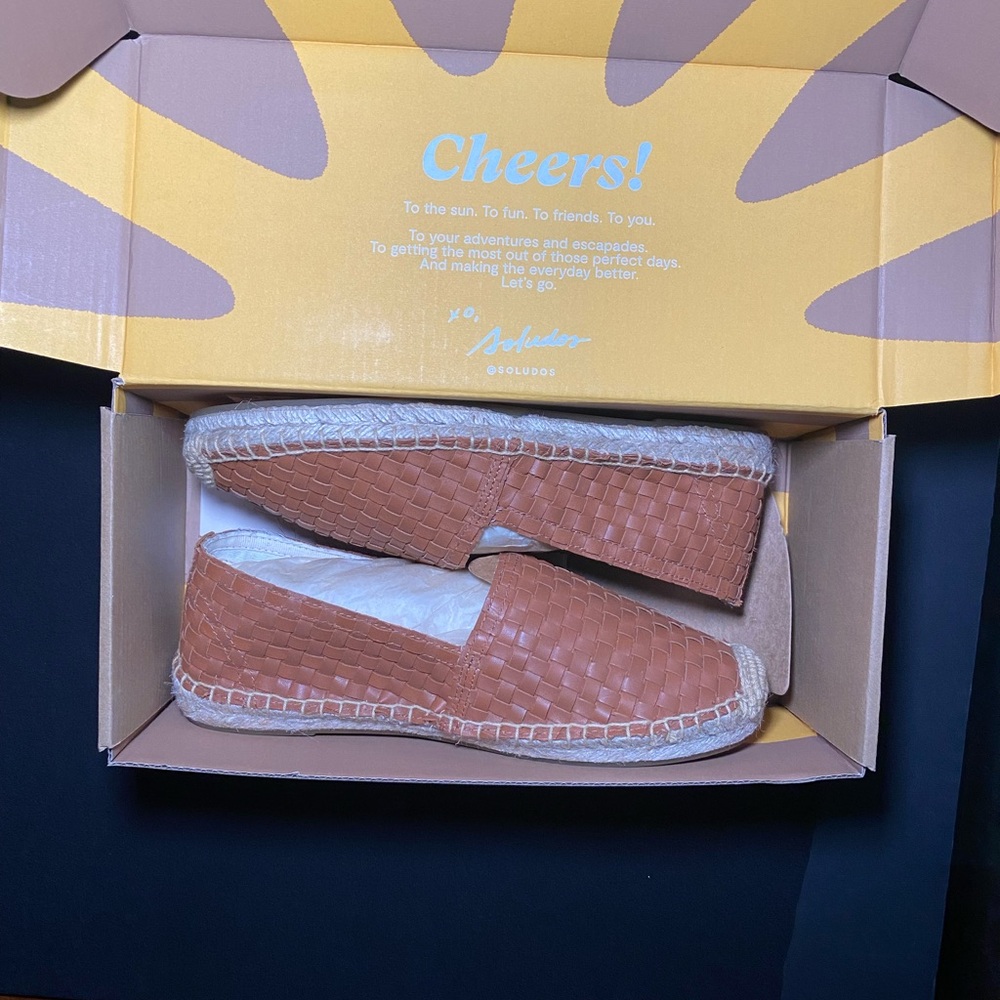 Soludos Tan Brown Espadrilles - Picture 2 of 6